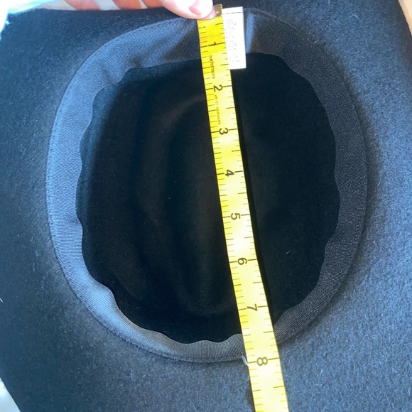 Womens hat - Picture 5 of 6